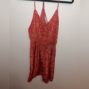 cute flower dress, WITH POCKETS!!! size small from american eagle